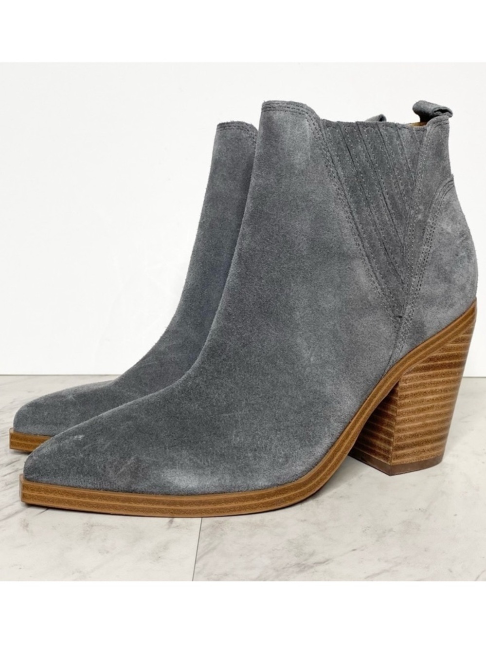 New! Marc Fisher Gadri Gray Suede Bootie 7 1/2